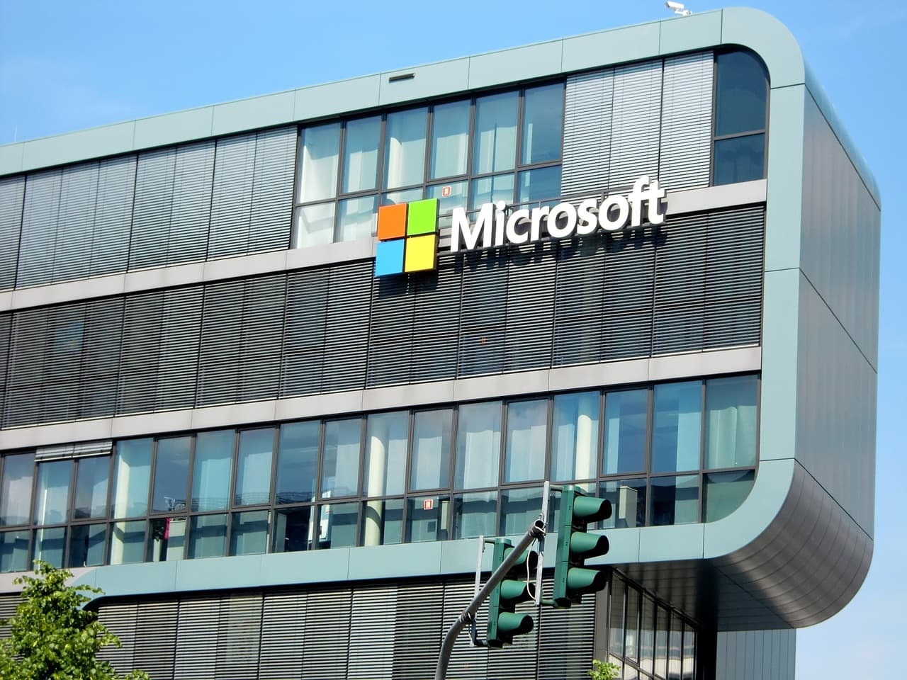 How to Disable Windows Defender Permanently